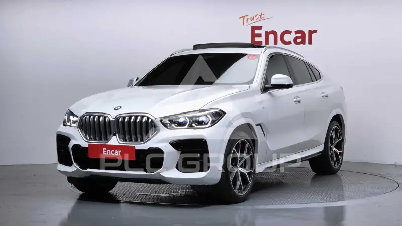 2023 BMW X6M