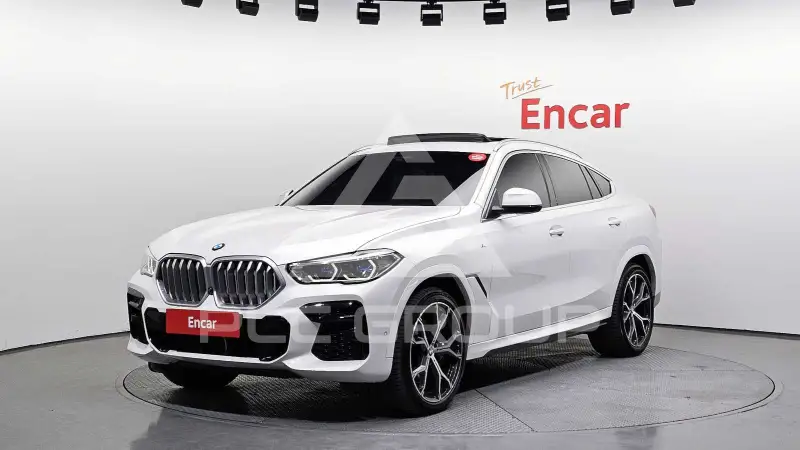 2023 BMW X6M