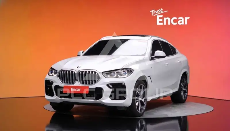 2023 BMW X6M