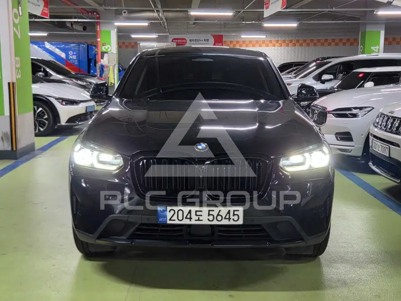 2023 BMW X4