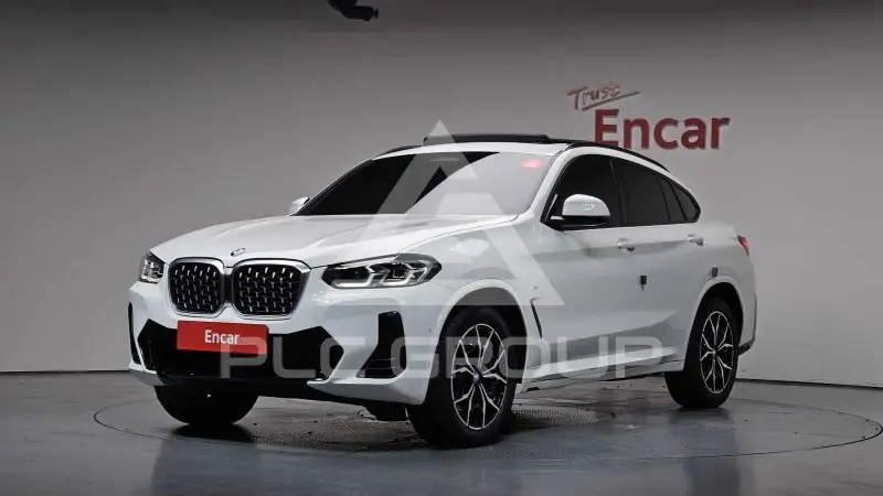 2023 BMW X4