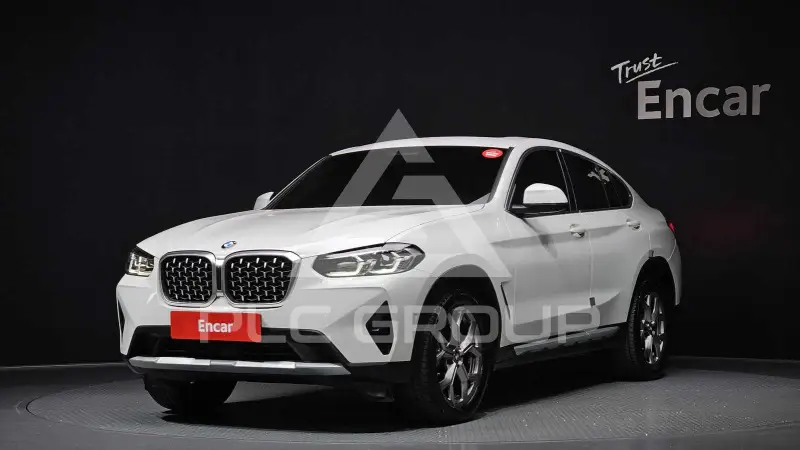 2023 BMW X4