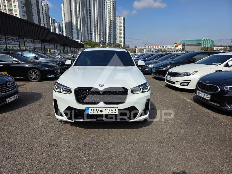 2023 BMW X4M