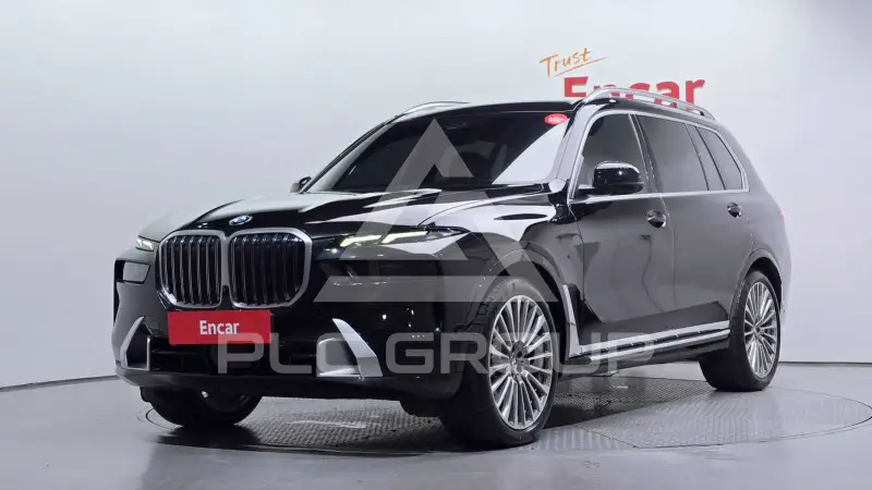 2023 BMW X7