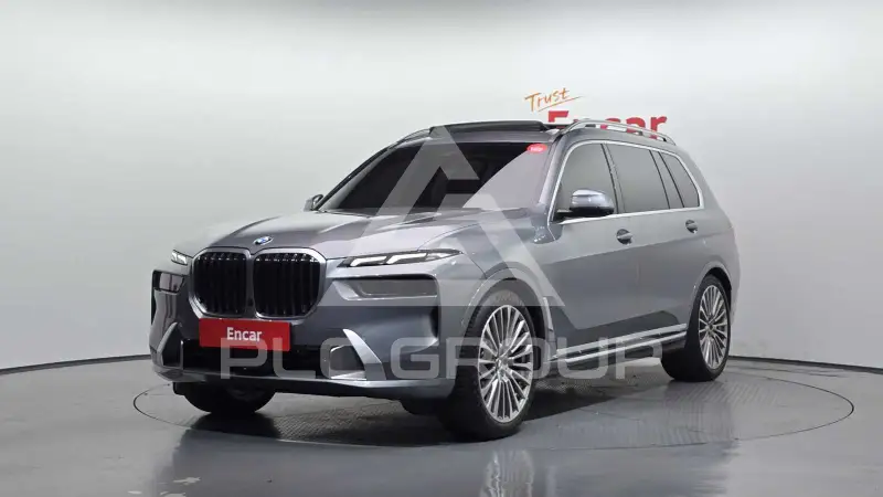 2023 BMW X7