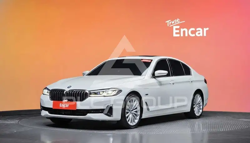 2023 BMW 530