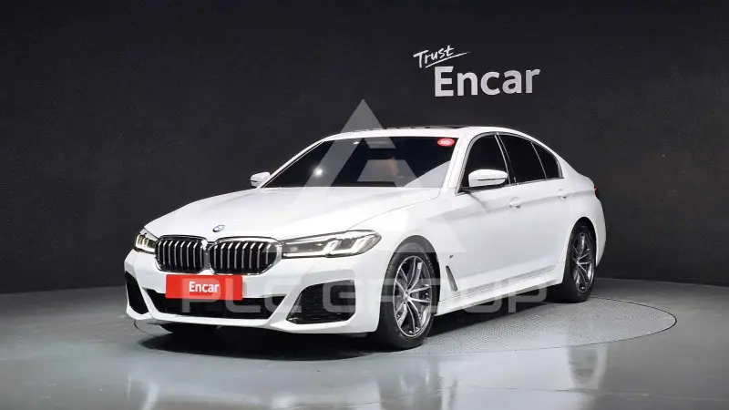 2023 BMW 520M