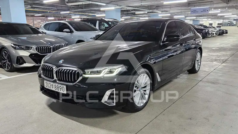 2023 BMW 523