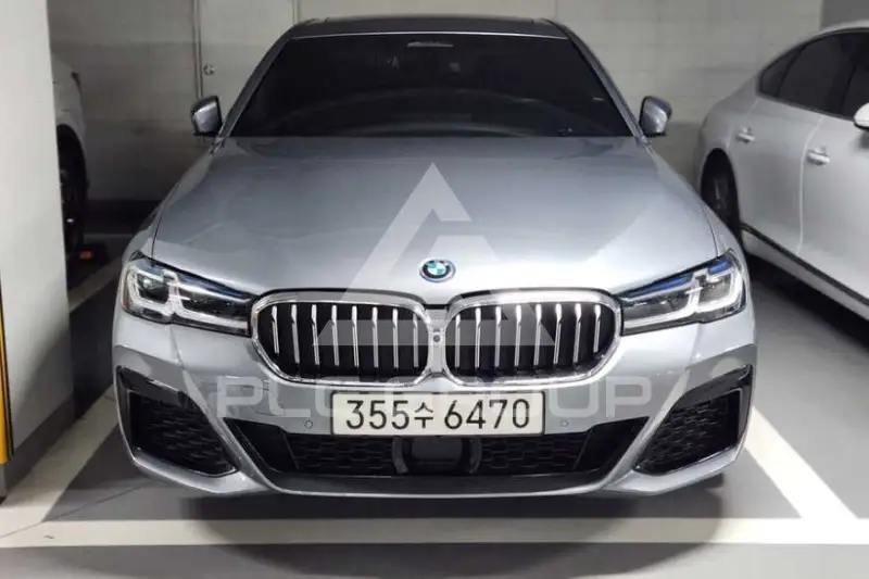 2023 BMW 530M