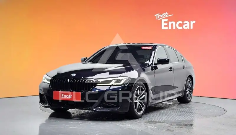 2023 BMW 520M