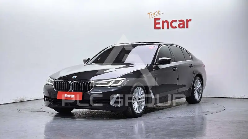 2023 BMW 520