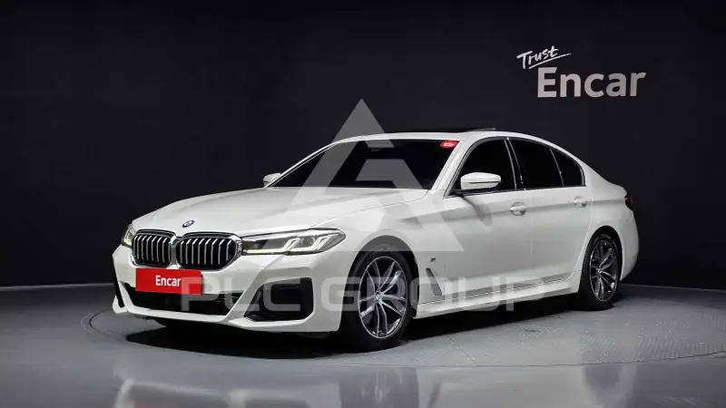 2023 BMW 523M