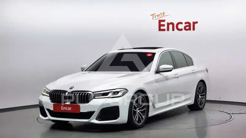 2023 BMW 520M