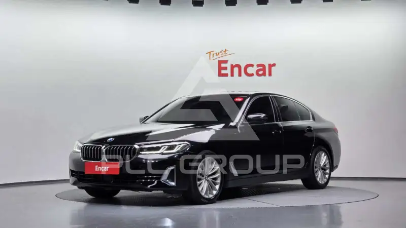 2023 BMW 523