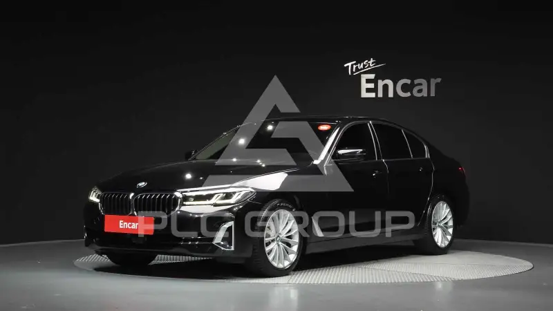 2023 BMW 523