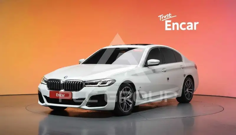 2023 BMW 520M