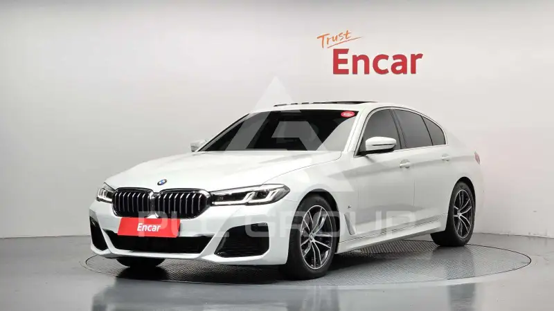 2023 BMW 520M