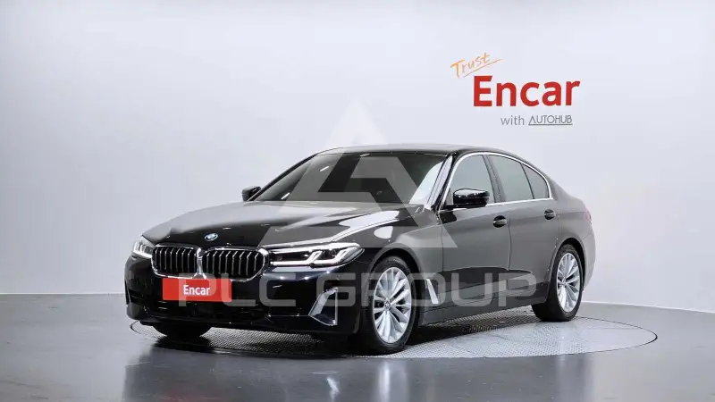 2023 BMW 520