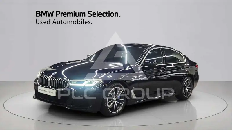 2023 BMW 520M