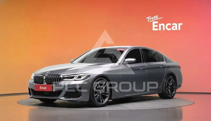 2023 BMW 520M