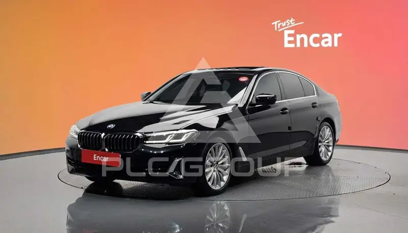 2023 BMW 530