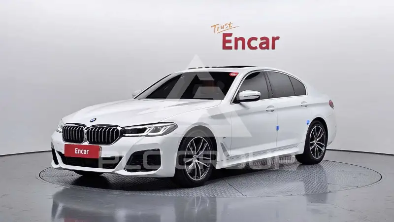 2023 BMW 520M