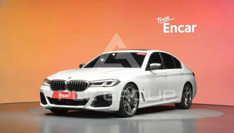 2023 BMW 550M