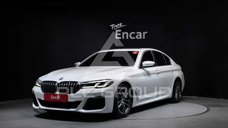 2023 BMW 520M