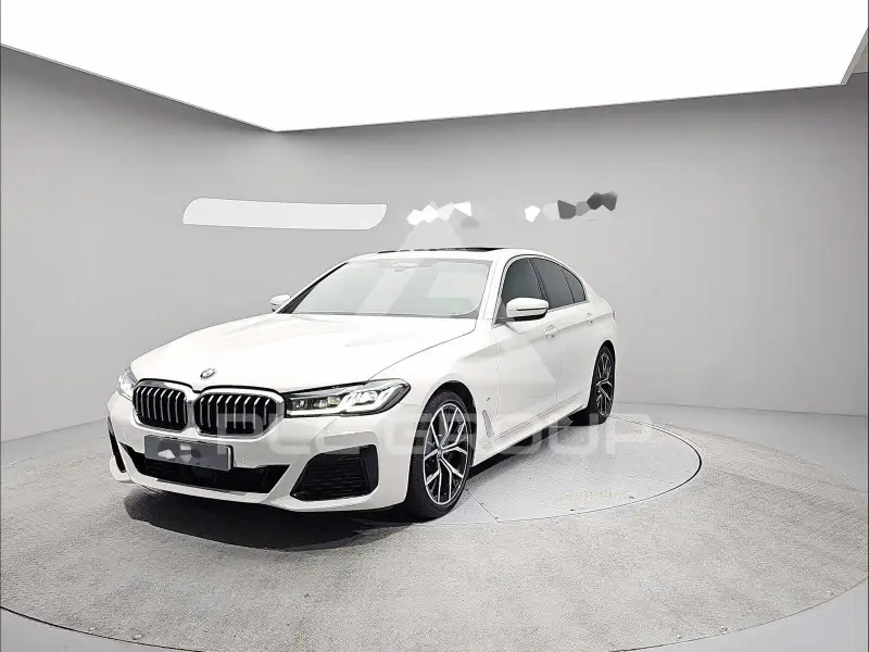 2023 BMW 530M