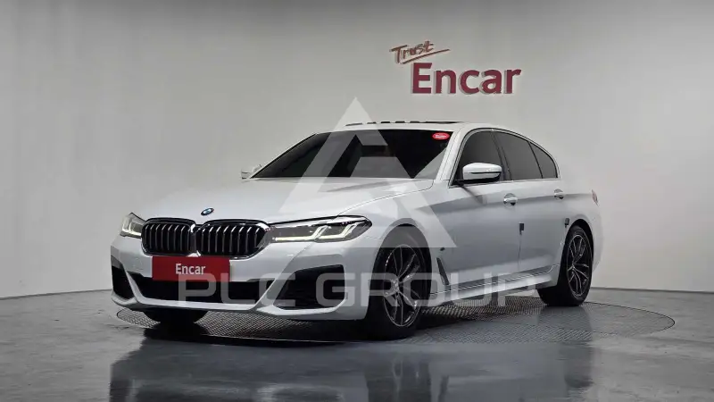 2023 BMW 520M