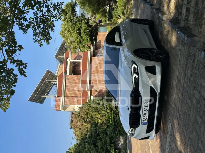 2023 BMW 320
