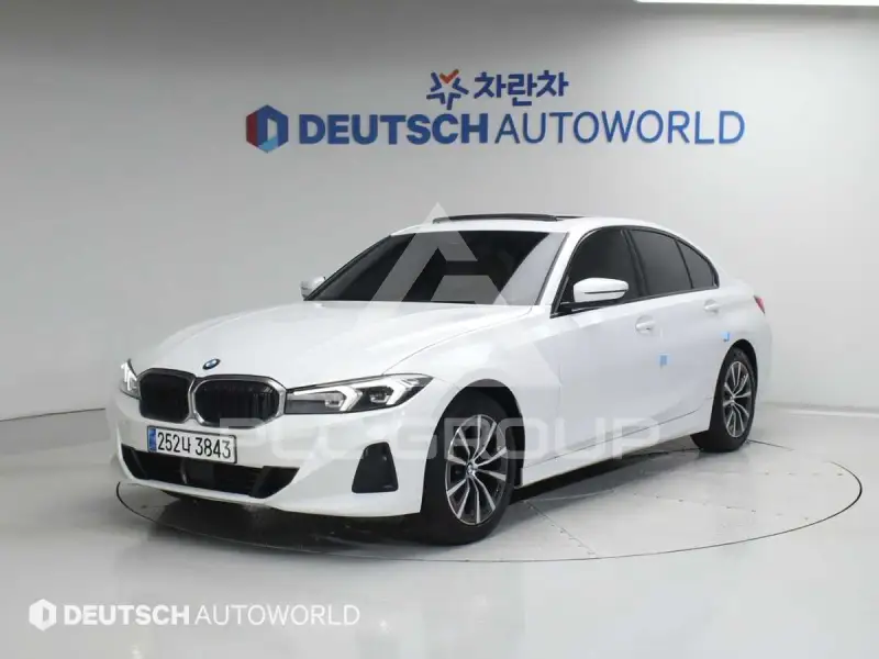 2023 BMW 320