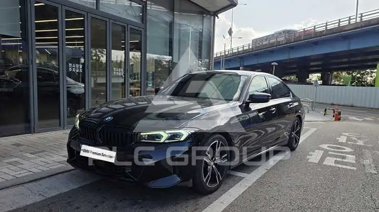 2023 BMW 320
