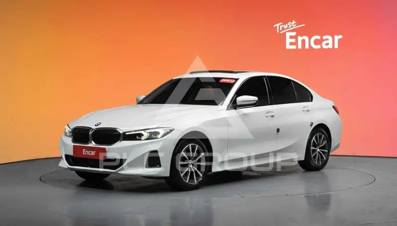 2023 BMW 320