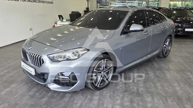 2023 BMW 220M