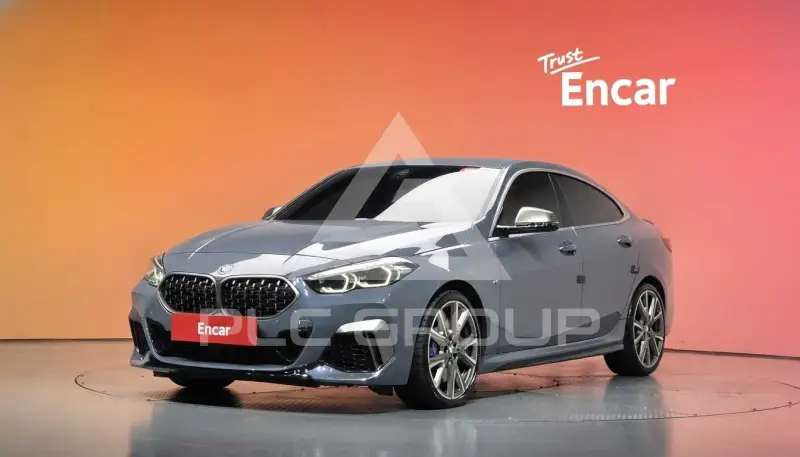 2023 BMW 235M