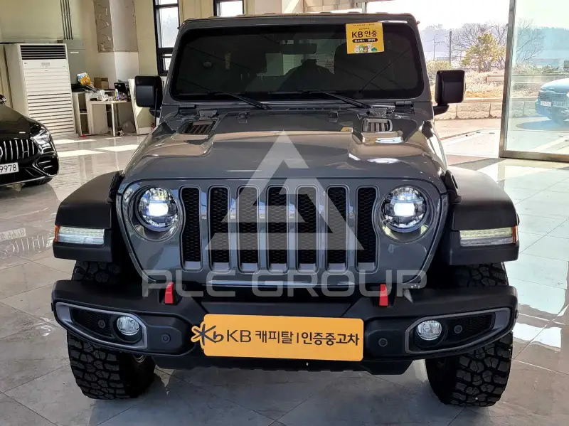 2023 Jeep WRANGLER