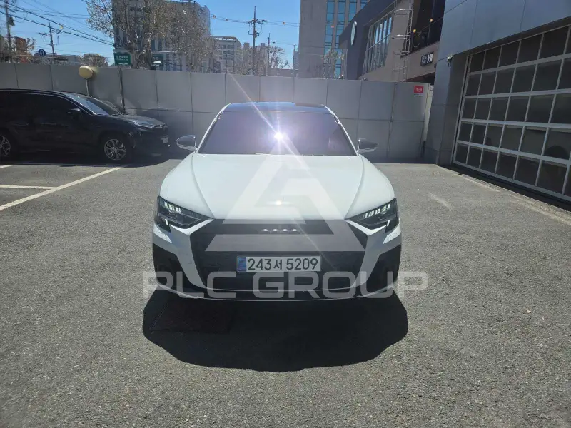 2023 Audi S8