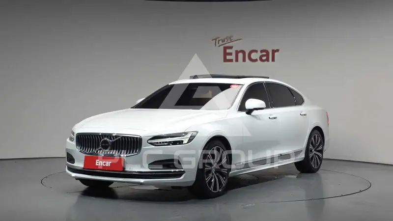 2023 Volvo S90