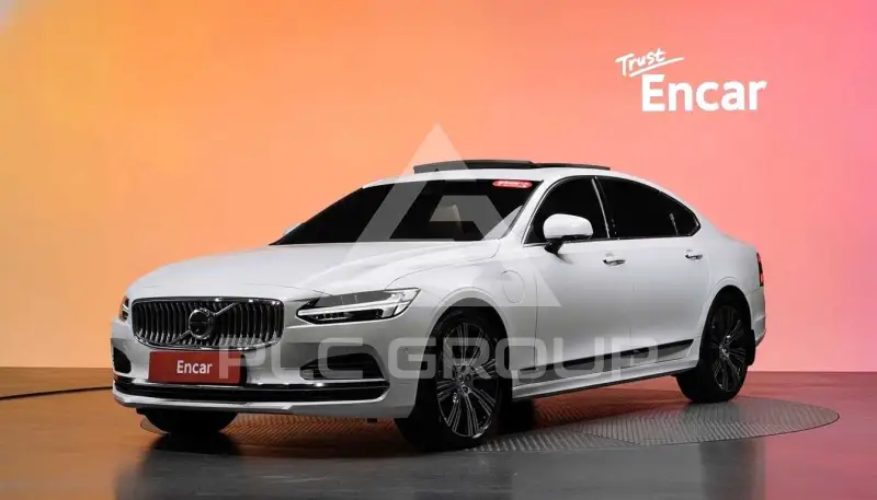 2023 Volvo S90