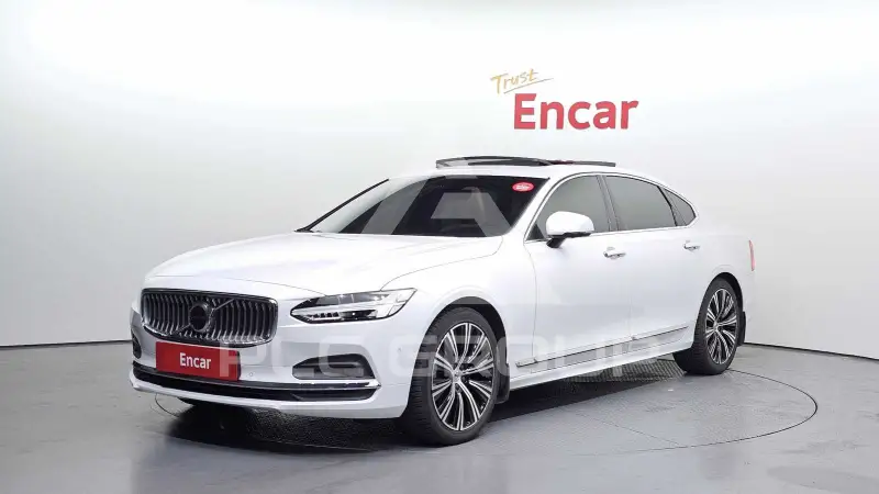 2023 Volvo S90