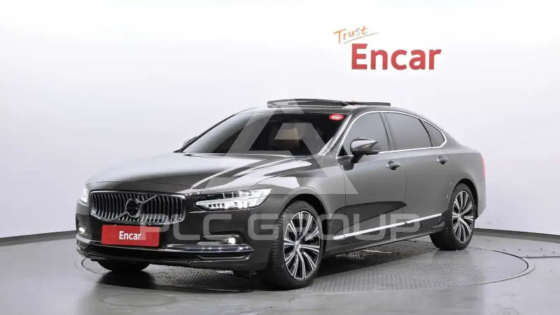 2023 Volvo S90