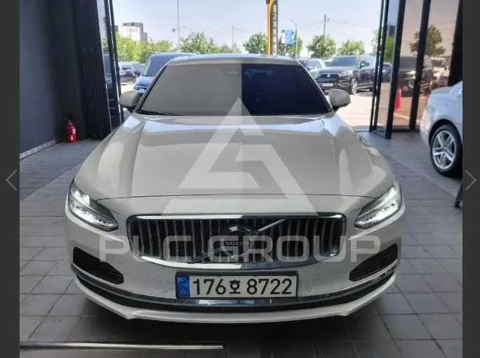 2023 Volvo S90