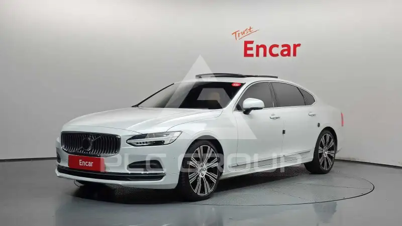 2023 Volvo S90