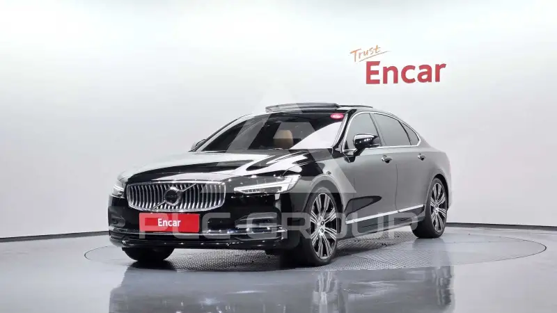 2023 Volvo S90
