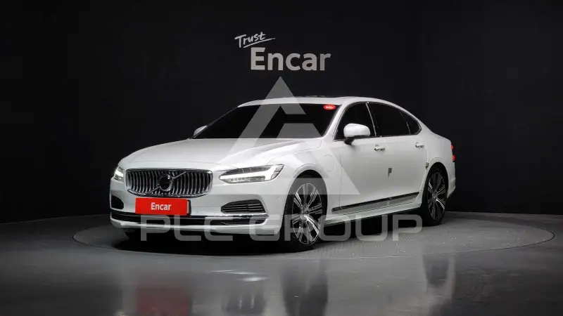 2023 Volvo S90