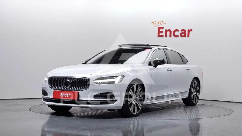 2023 Volvo S90