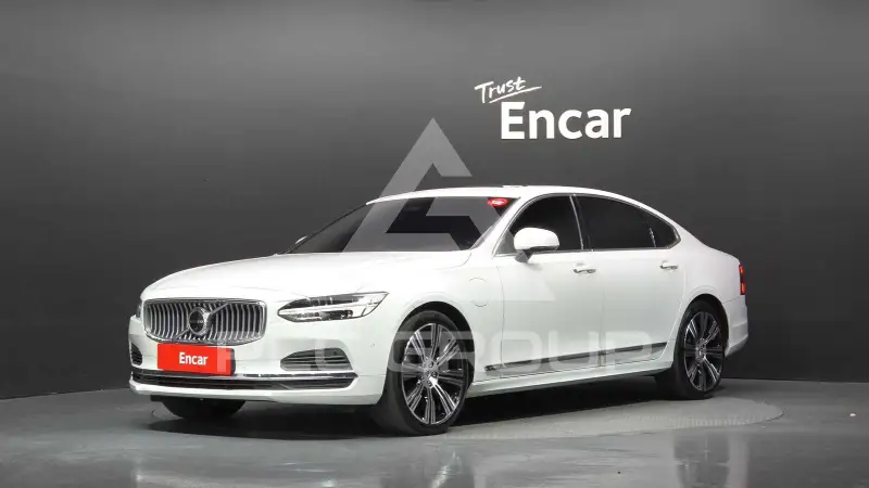 2023 Volvo S90