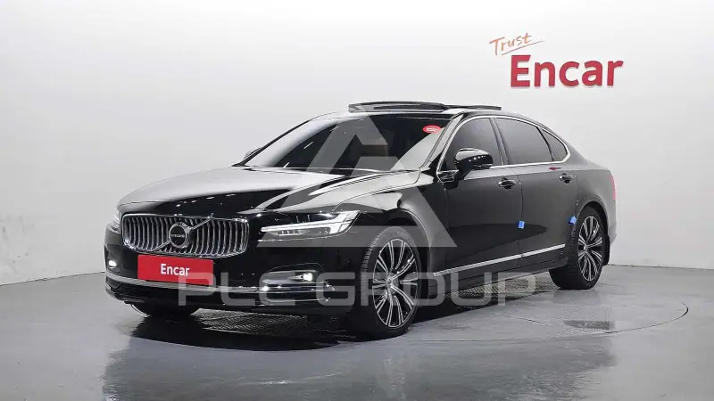 2023 Volvo S90