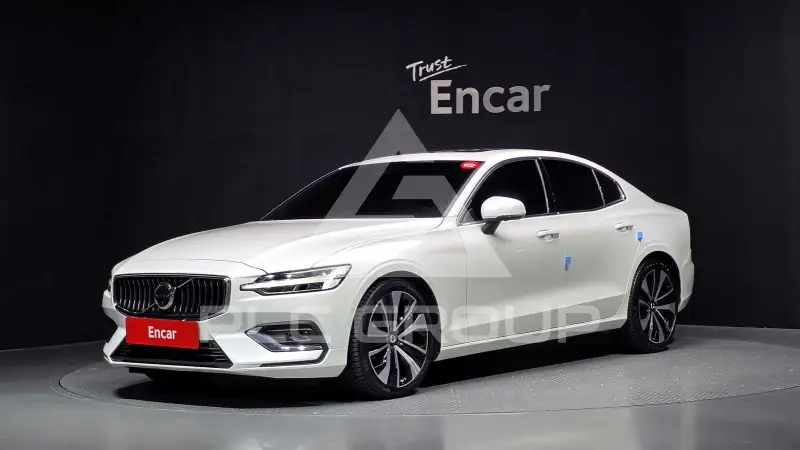 2023 Volvo S60